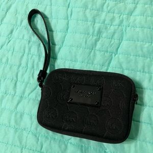 Micheal kors wristlet